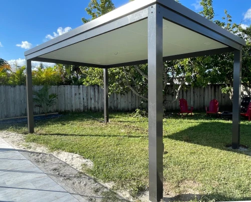 Pergola over regular grass.